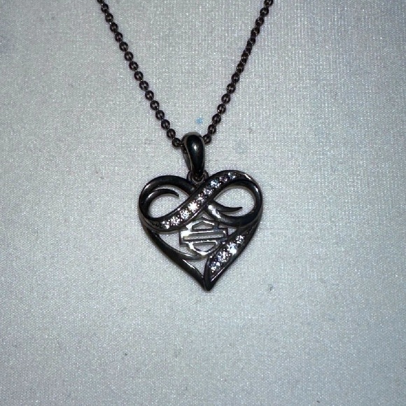 Harley Davidson Necklace - Picture 1 of 2